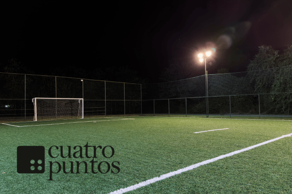Cómo iluminar una cancha de fútbol 5
