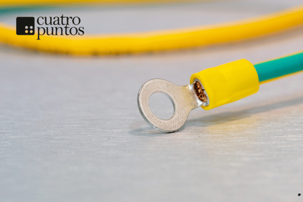 Cable a tierra para instalación eléctrica adecuada