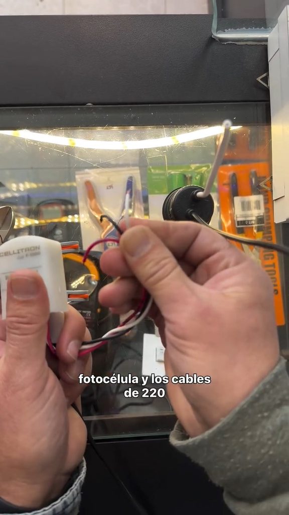 elementos para armar una fotocélula