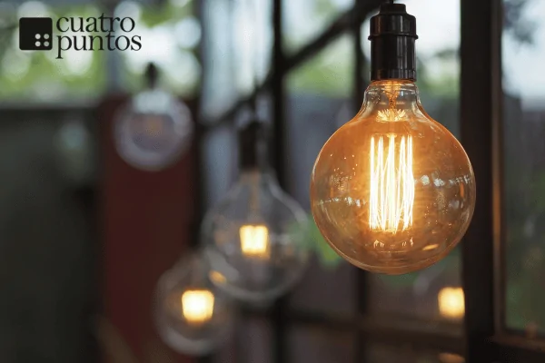 Luces titilando o con baja intensidad por mala instalación eléctrica